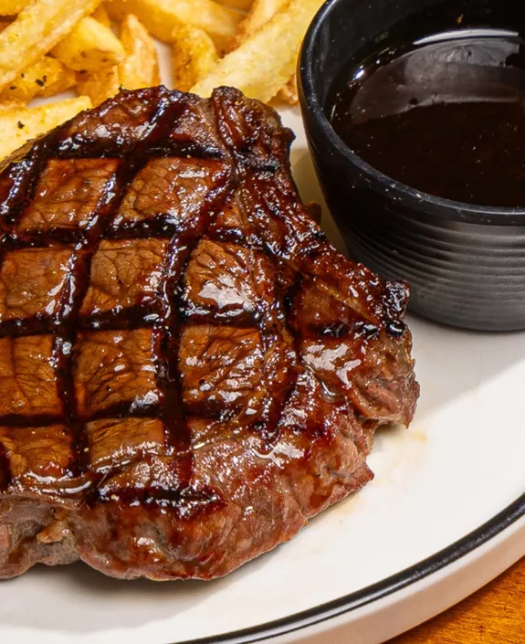 Steak with fries for Everyday trio deal